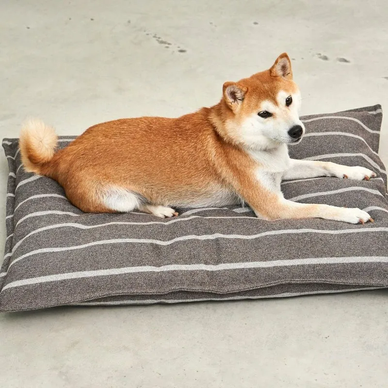 Riga Hundekissen Slim Schokolade/Greige
