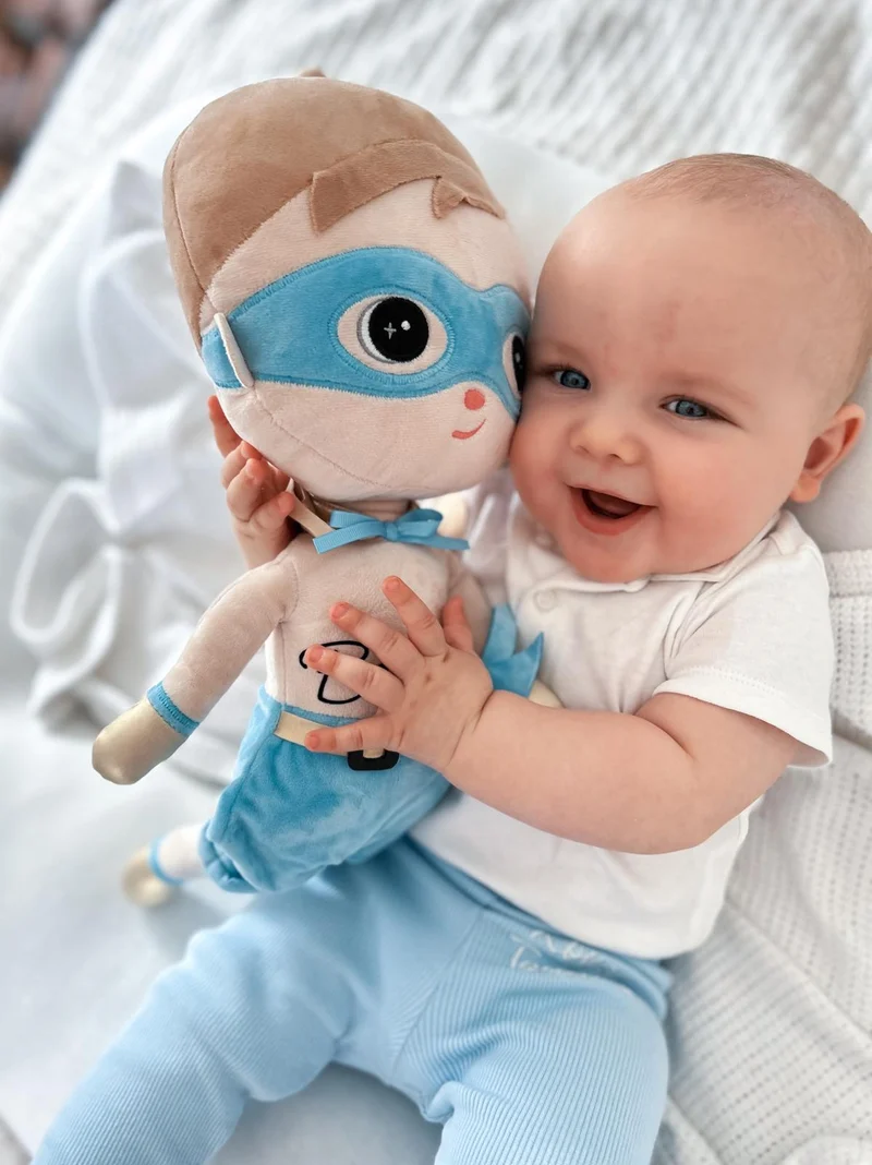 Personalisierter Superheld Mateo, Metoo doll