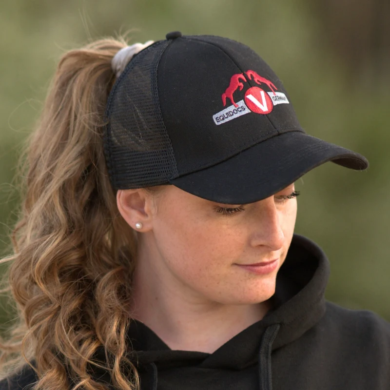 🎁 Equidocs Cap mit Zopfloch schwarz (100% off)