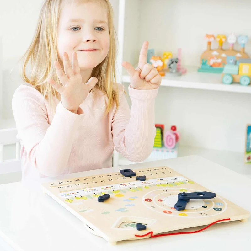 Lernuhr mit Kalender