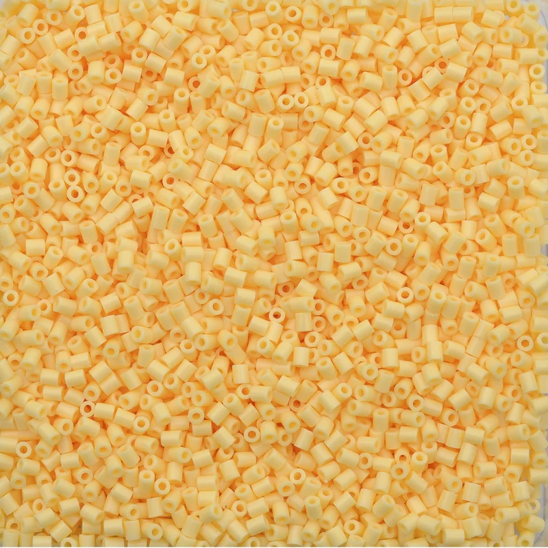 2000 Artkal® MINI C hart 2,6 mm - C148 CREME