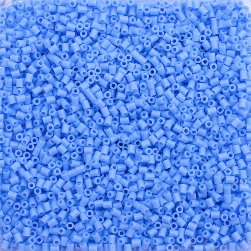 2000 Artkal® MINI C hart 2,6 mm - C136 AZUR BLUE