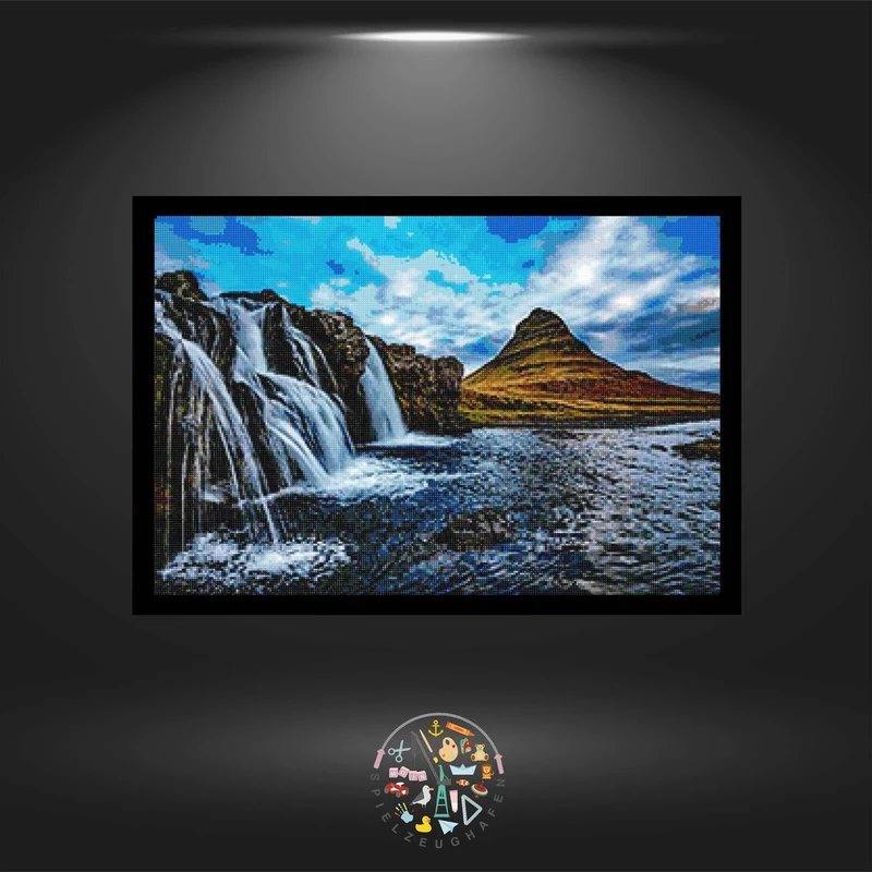 Calming Waterfall - Quadratisch