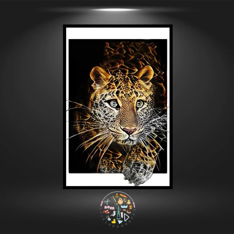 Leopardin Aziza - Quadratisch