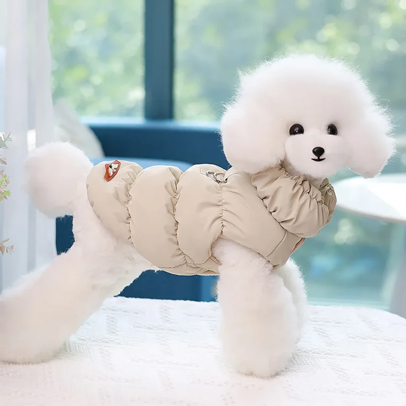 Winterjacke für Hunde und Katzen gefüttert und warm