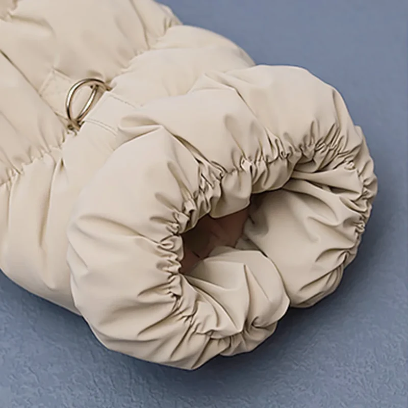 Winterjacke für Hunde und Katzen gefüttert und warm