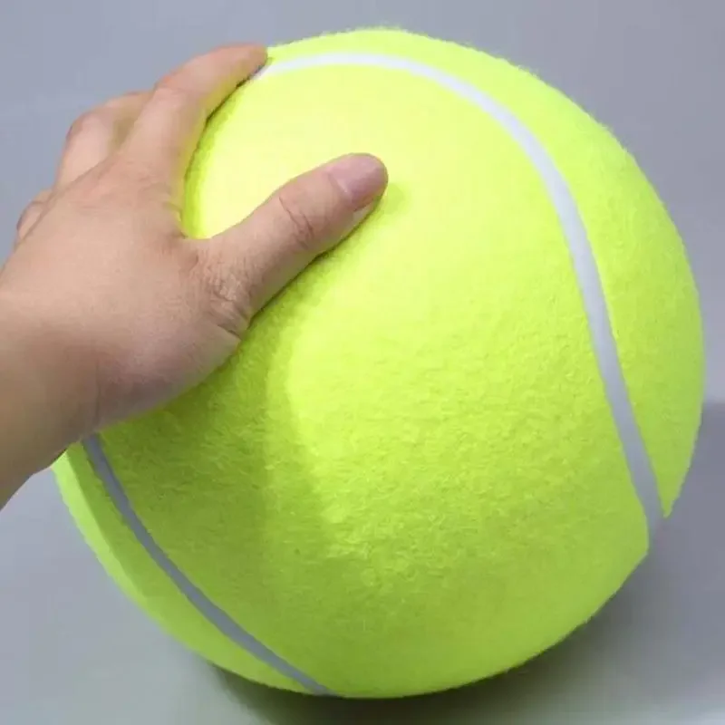 Extra großer Tennisball für Hunde
