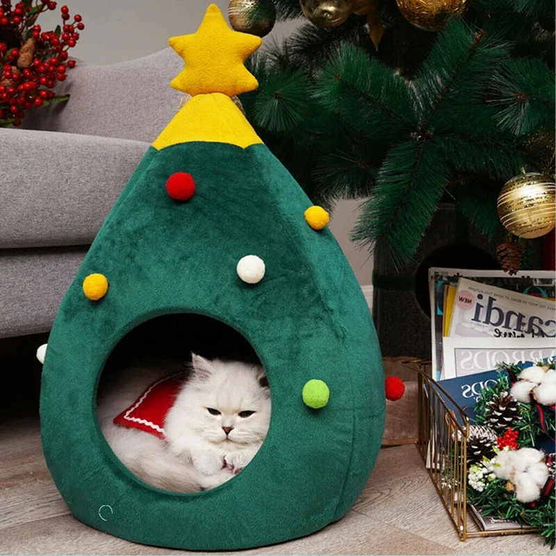 Haustierbett im Weihnachtsbaum-Design