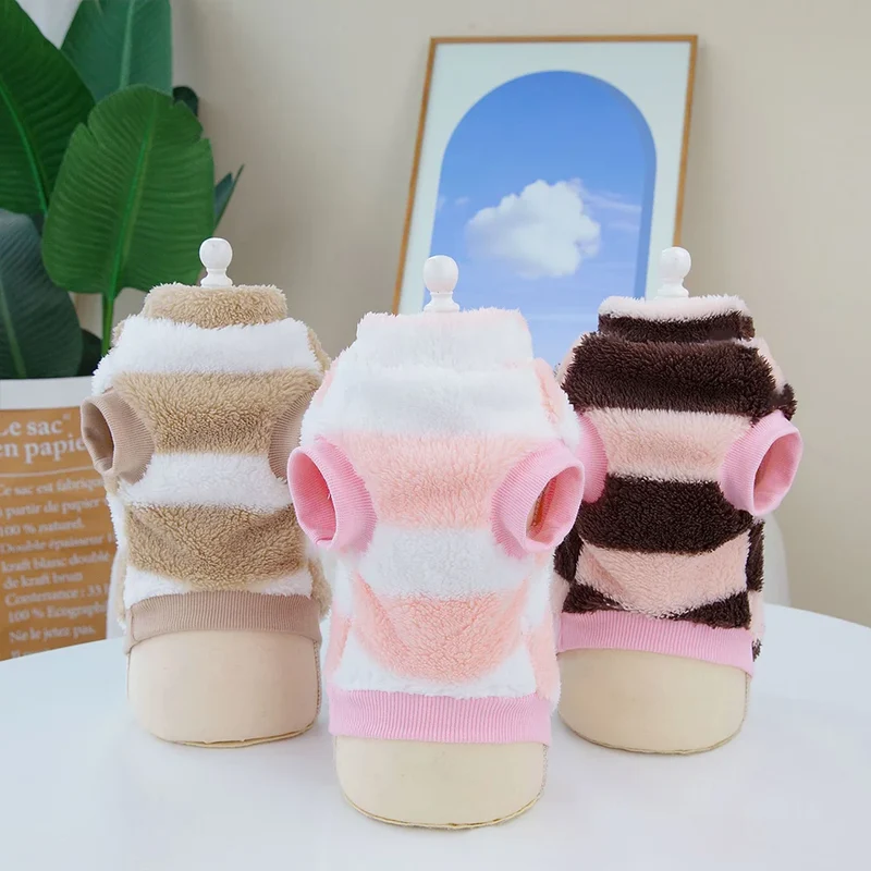 Warmer Hundepullover aus Fleece für kleine Hunde