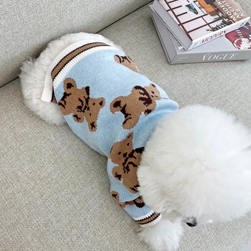 Hundecardigan aus Strick warm und gestreift
