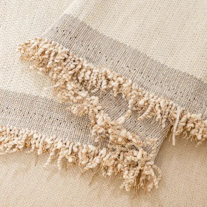 Reversibler Sofaüberwurf gegen Tierhaare und Kratzer