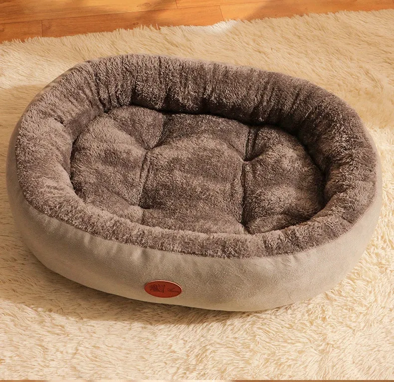 Ovales Plüschbett für Hunde & Katzen