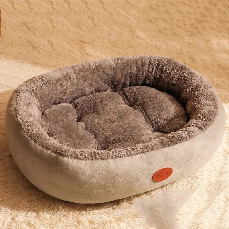 Ovales Plüschbett für Hunde & Katzen
