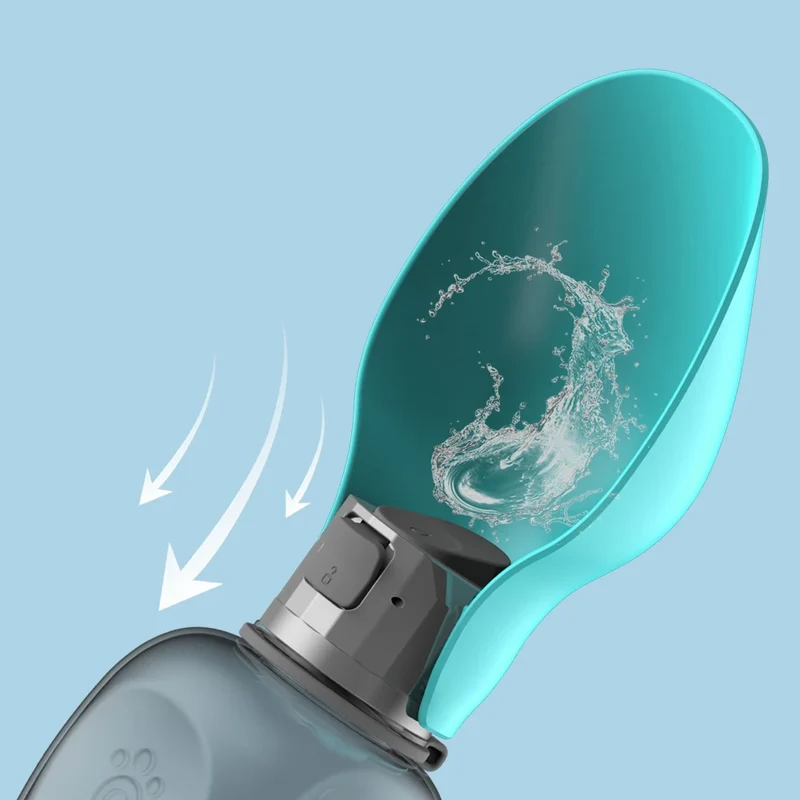 Outdoor Wasserflasche für Hunde auslaufsicher
