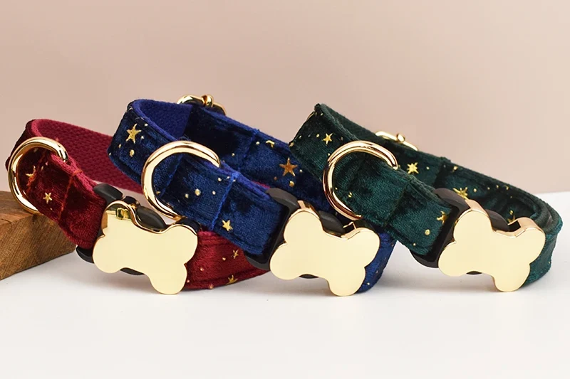 Personalisiertes Samt-Hundehalsband mit Gravur & Stil