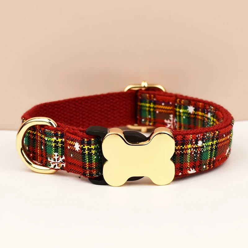Personalisiertes Samt-Hundehalsband mit Gravur & Stil