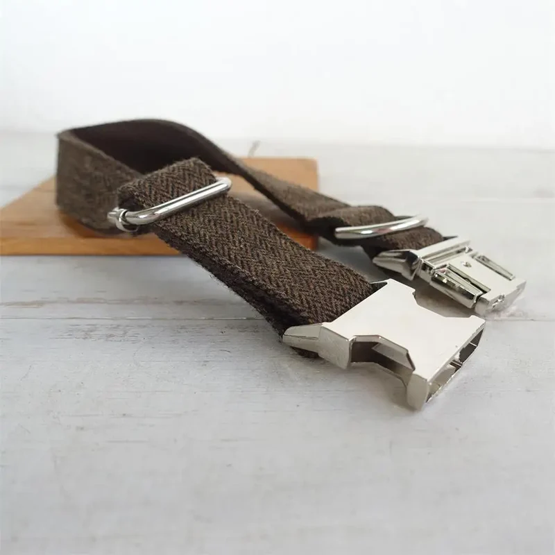 Personalisiertes Hundehalsband aus Edelstahl mit Gravur