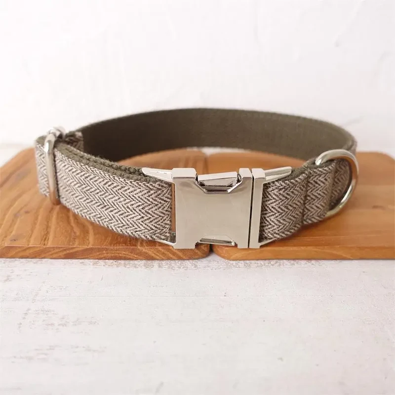 Personalisiertes Hundehalsband aus Edelstahl mit Gravur