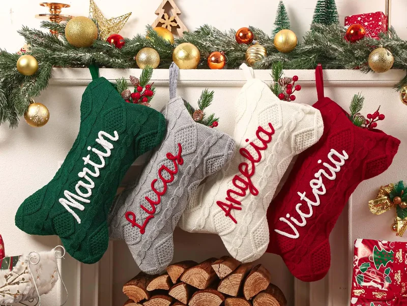Personalisierter Weihnachtsstrumpf für Hunde mit Namen