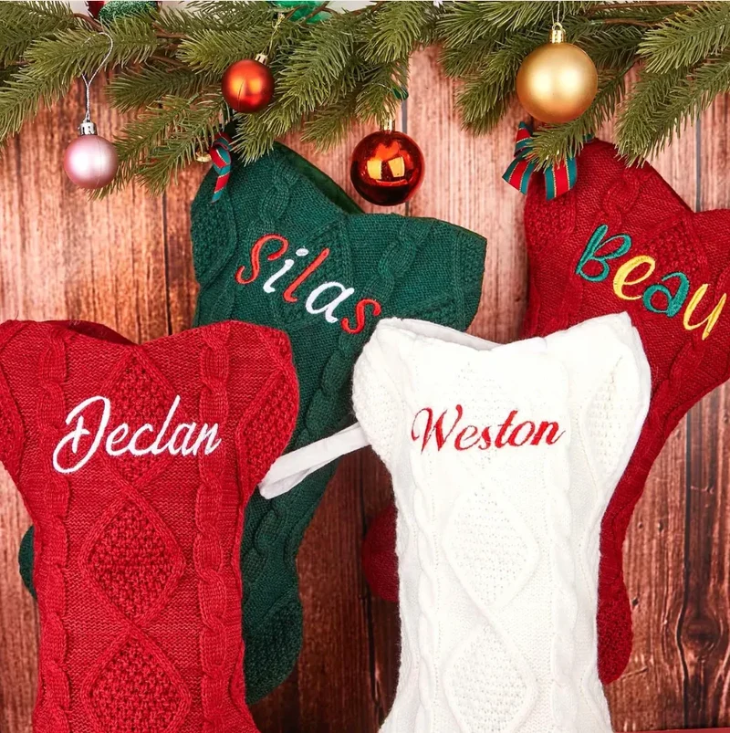 Personalisierter Weihnachtsstrumpf für Hunde mit Namen
