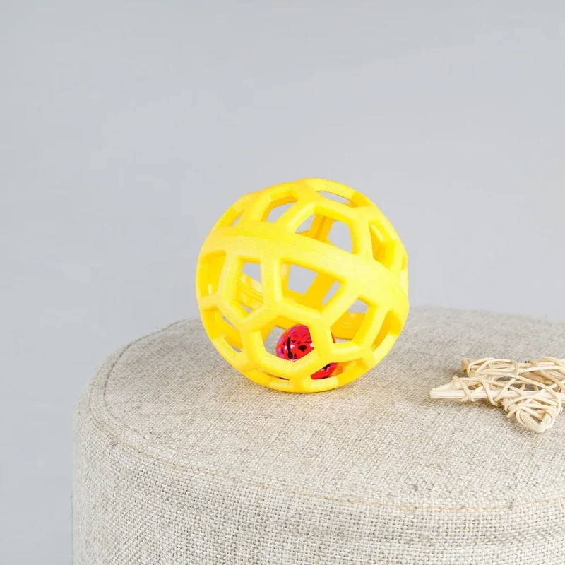 Kauball aus Naturgummi mit Glocke