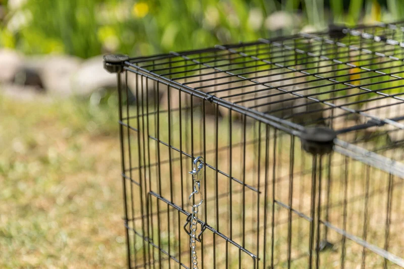 Geschlossenes Freilaufgehege aus Metall für Meerschweinchen und Kaninchen, erweiterbar