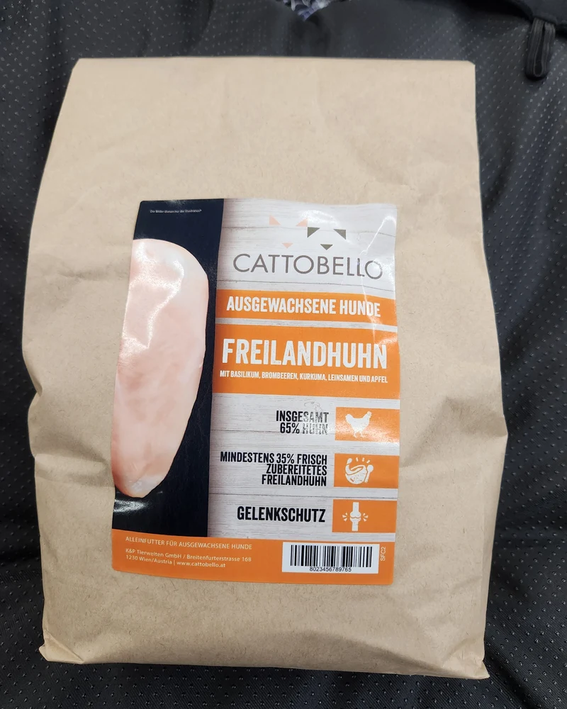 Cattobello Superfoods Freilandhuhn mit Ingwer, Granatapfel, Grünkohl, Artischocke und Heidelbeere Adult