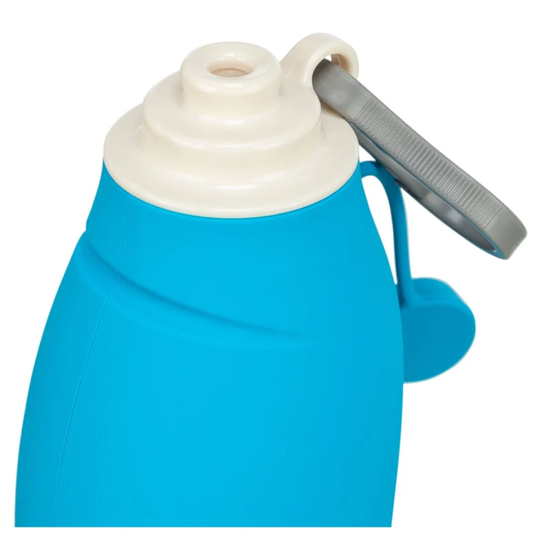 Flasche mit Trinknapf