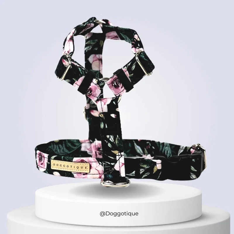 Hundegeschirr Dark Roses, Verstellbar & Handmade