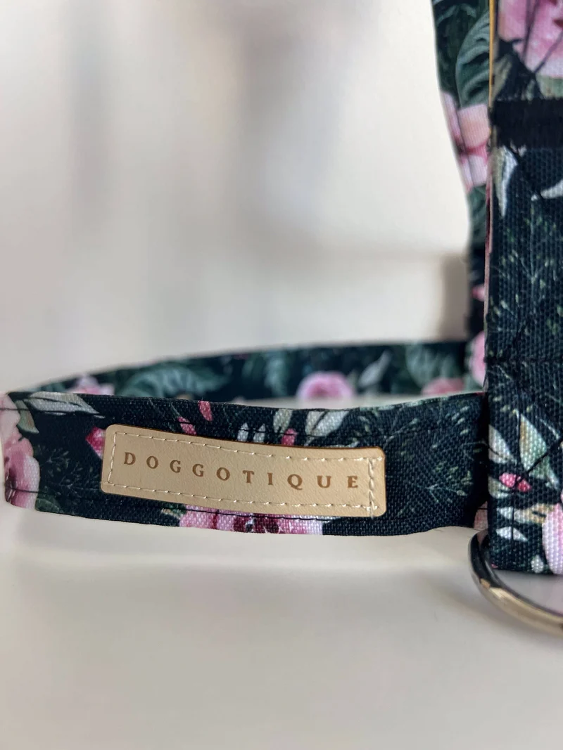 Hundegeschirr Dark Roses, Verstellbar & Handmade