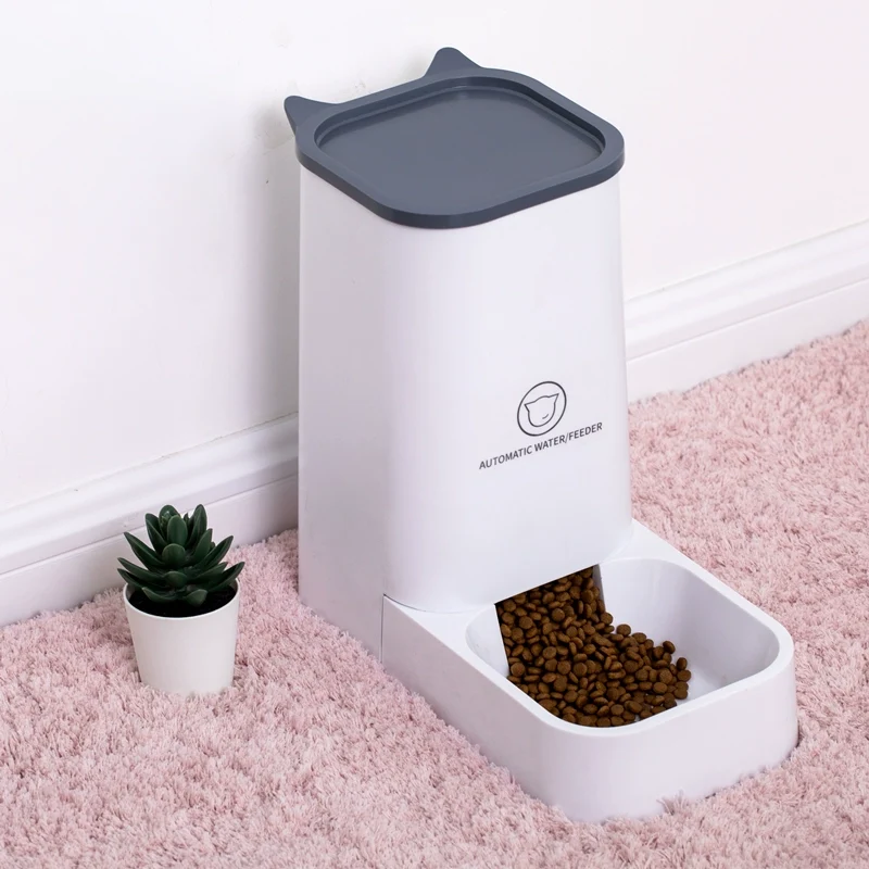 Automatic Water Refill Large Capacity Feeder No Need Dogs and Cats