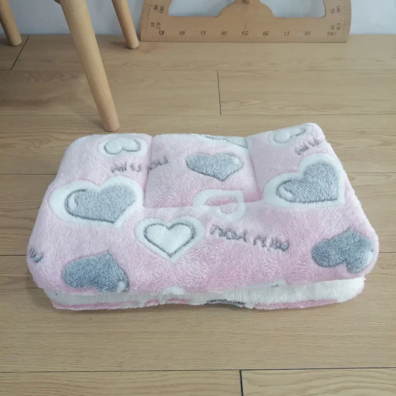 Flannel Pet Mat Dog Bed Cat Bed Thicken Sleeping Mat Dog Blanket Mat For Puppy Kitten Pet Dog Bed for Small Large Dogs Pet Rug