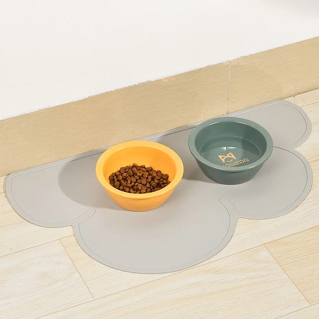 Silicone Waterproof Pet Mat For Dog Cat Pet Food Pad Pet Bowl Drinking Mat Dog Feeding Placemat Portable Outdoor Feeding