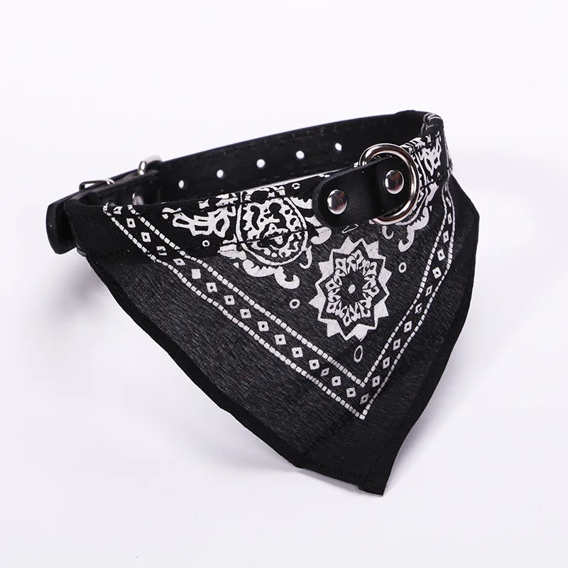 2023 New Fahsion Small Dog Scarf Adjustable Pet Cat Collars Scarf Neckerchief Necklace Trigon Pet Accessories Dog Items Perros