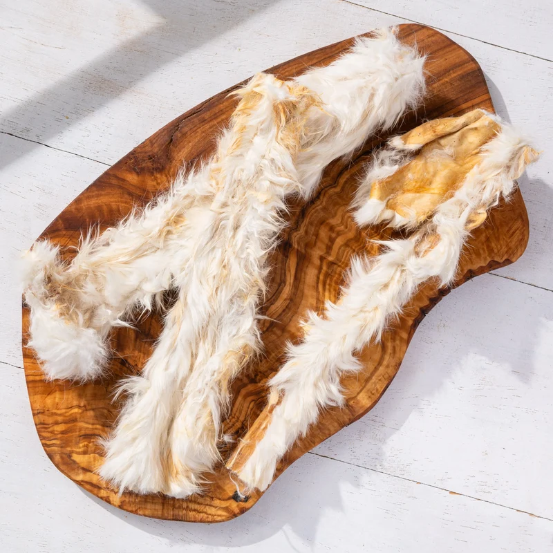 Kaninchenhaut-Stangen mit Fell (20 cm)