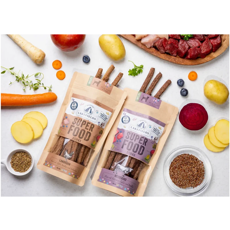 Lakefields SUPERFOOD Sticks vom Weiderind für Welpen