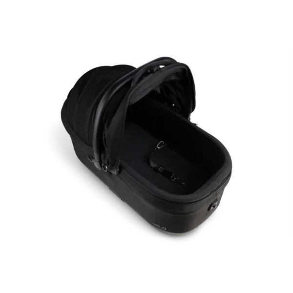 Isofix Autositz & Transportbox Maeve™ iso7x-R von Tavo für Hunde bis 18 kg | GREENGUARD-Gold-Zertifizierung | Farbe: Onyx