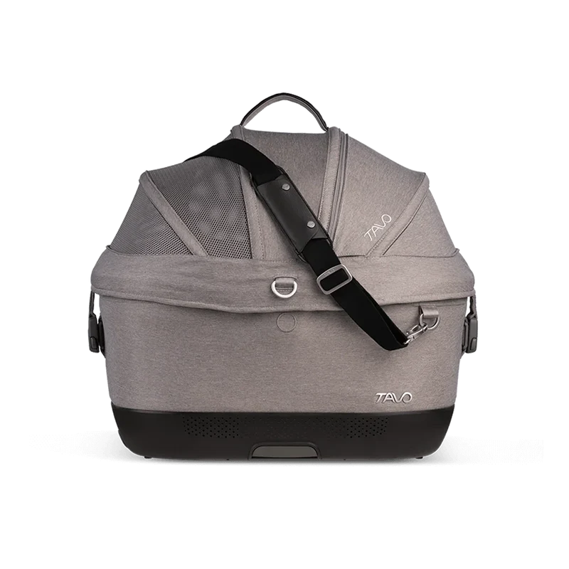 Isofix Autositz & Transportbox Maeve™ iso5x von Tavo für Hunde bis 13.6 kg | GREENGUARD-Gold-Zertifizierung | Farbe: Merle