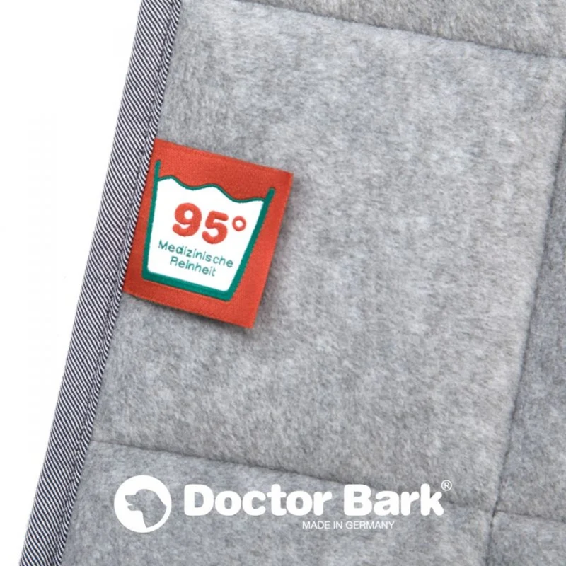 Doctor Bark Fleece-Steppdecke – Premium Hundedecke | Kuschelig weich, waschbar & allergikerfreundlich für erholsamen Hundeschlaf