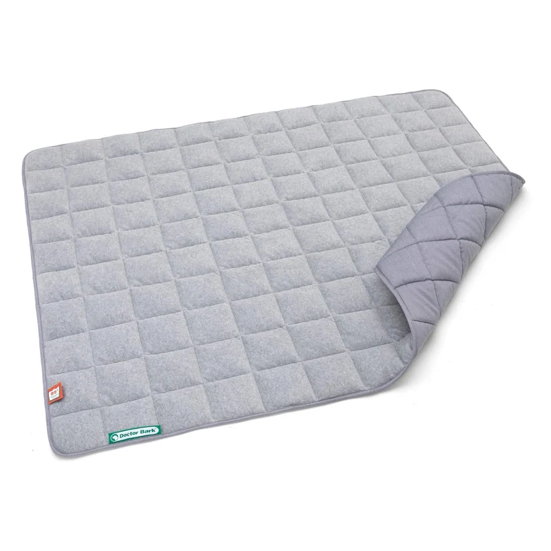 Doctor Bark Fleece-Steppdecke – Premium Hundedecke | Kuschelig weich, waschbar & allergikerfreundlich für erholsamen Hundeschlaf