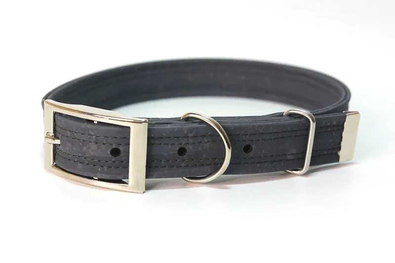 Hundehalsband mit Dornschnalle | Korkleder | Robust & Vegan | Anthrazit/Silber