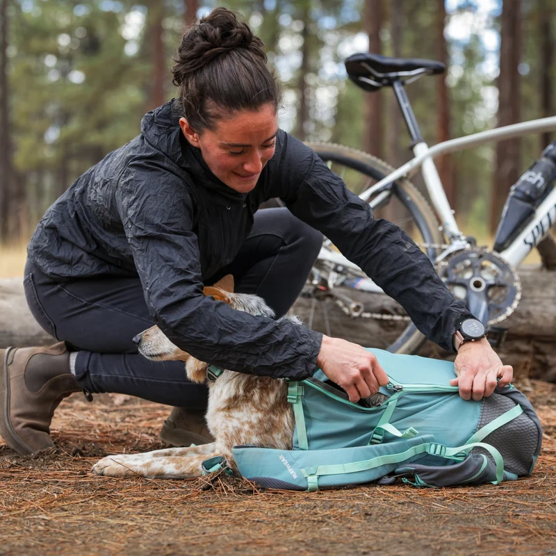 Ruffwear Hitch Hiker Dog Backpack Carrier – Komfortable Hunderucksack-Tragetasche für Abenteuer & sichere Transporte