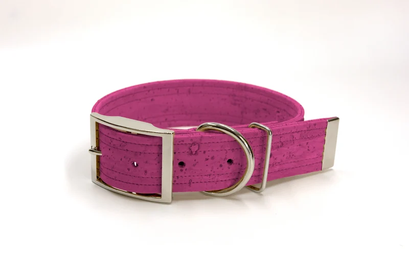 Hundehalsband mit Dornschnalle | Korkleder | Robust & Vegan | Pink/silber
