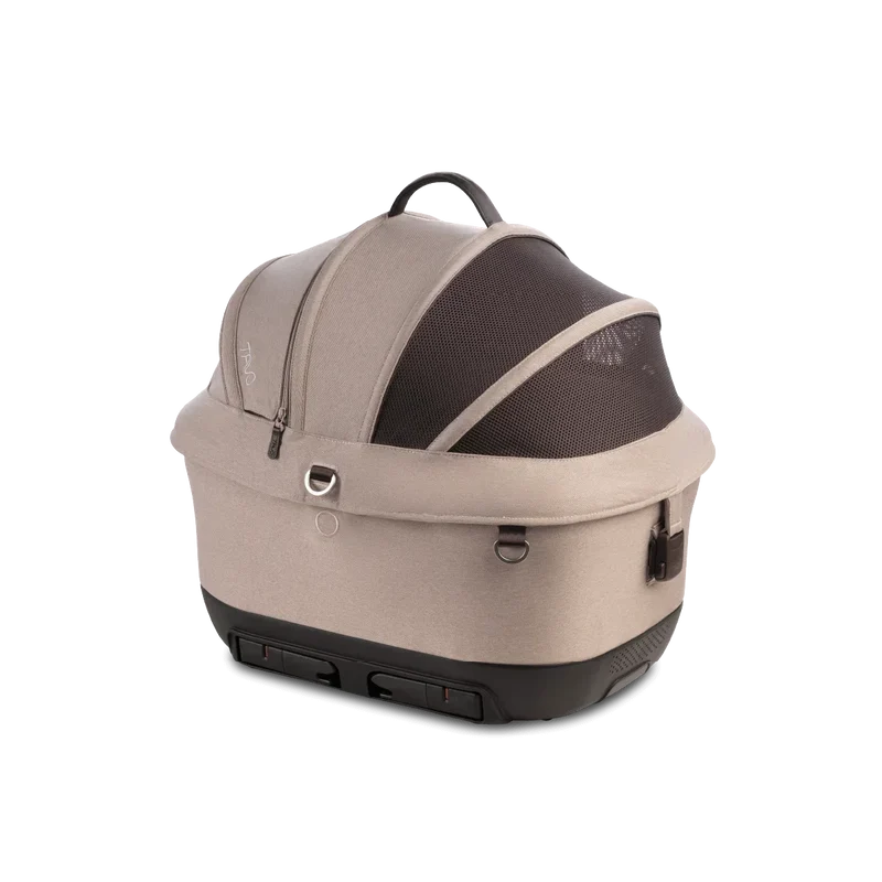Isofix Autositz & Transportbox Maeve™ iso5x Wind Tavo | Integriertes Belüftungssystem | für Hunde bis 13.6 kg | GREENGUARD-Gold-Zertifizierung | Merle