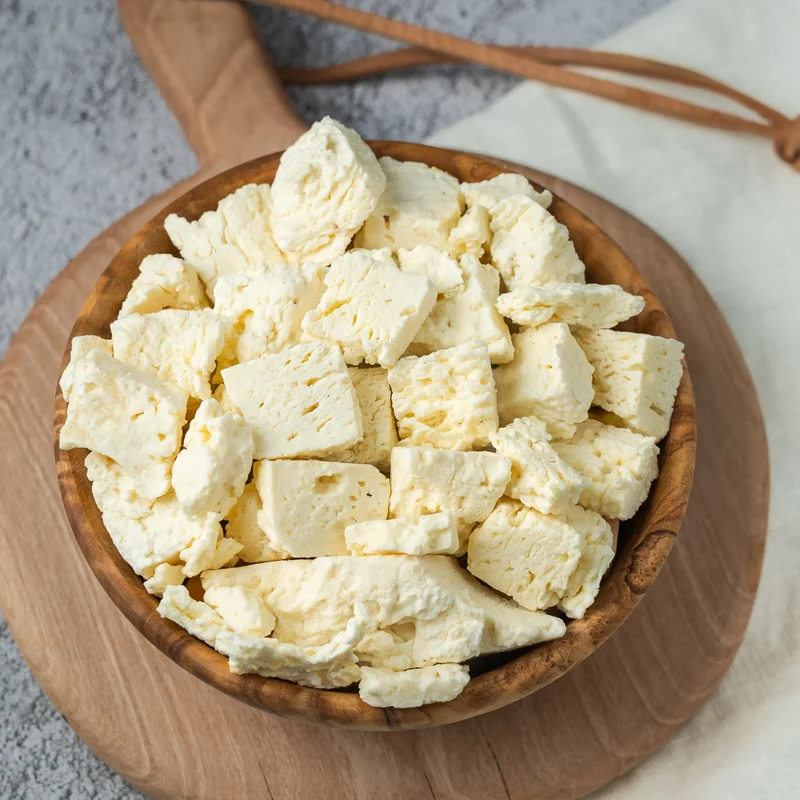 Kaukäse-Stücke (Trockenbarf)
