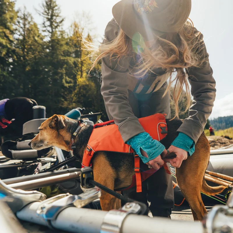 Ruffwear Confluence Schwimmweste – Premium Hundeschwimmweste mit Auftriebskörper, Tragegriff & Reflektoren für sicheres Schwimmen, Bootfahren & Wassersport