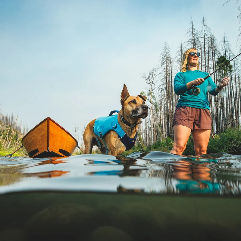 Ruffwear Confluence Schwimmweste – Premium Hundeschwimmweste mit Auftriebskörper, Tragegriff & Reflektoren für sicheres Schwimmen, Bootfahren & Wassersport