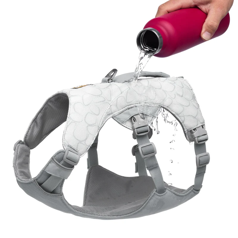 Ruffwear Swamp Cooler Harness – Kühlgeschirr für Hunde bei Hitze | Verdunstungskühlung hält deinen Vierbeiner aktiv & komfortabel | Reflektierende Elemente für Sicherheit bei Dämmerung