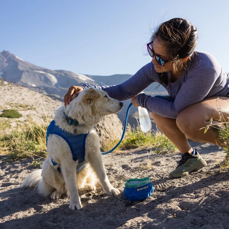 Ruffwear Trail Runner Running Vest – Ultraleichte Laufweste mit Trinkrucksack für aktive Hunde beim Joggen, Wandern & Trail Running