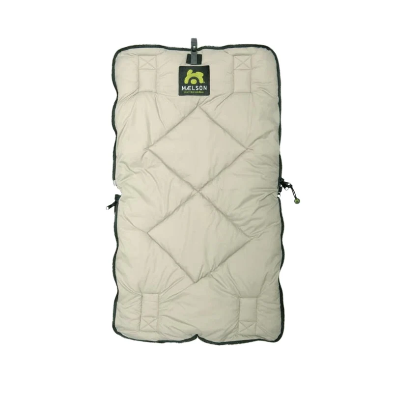 Maelson Cosy Roll Reisedecke – Kuschelige Hundedecke für unterwegs, waschbar, rutschfest & kompakt rollbar